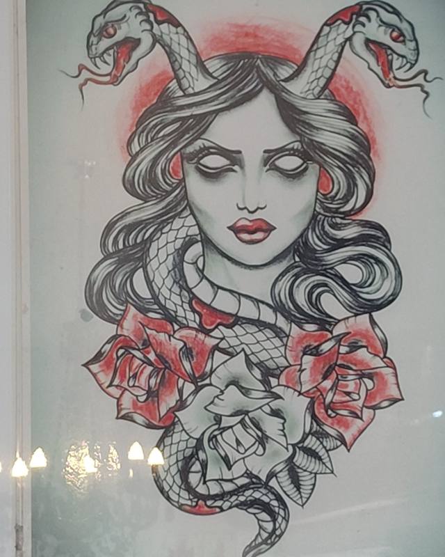 Medusa with roses